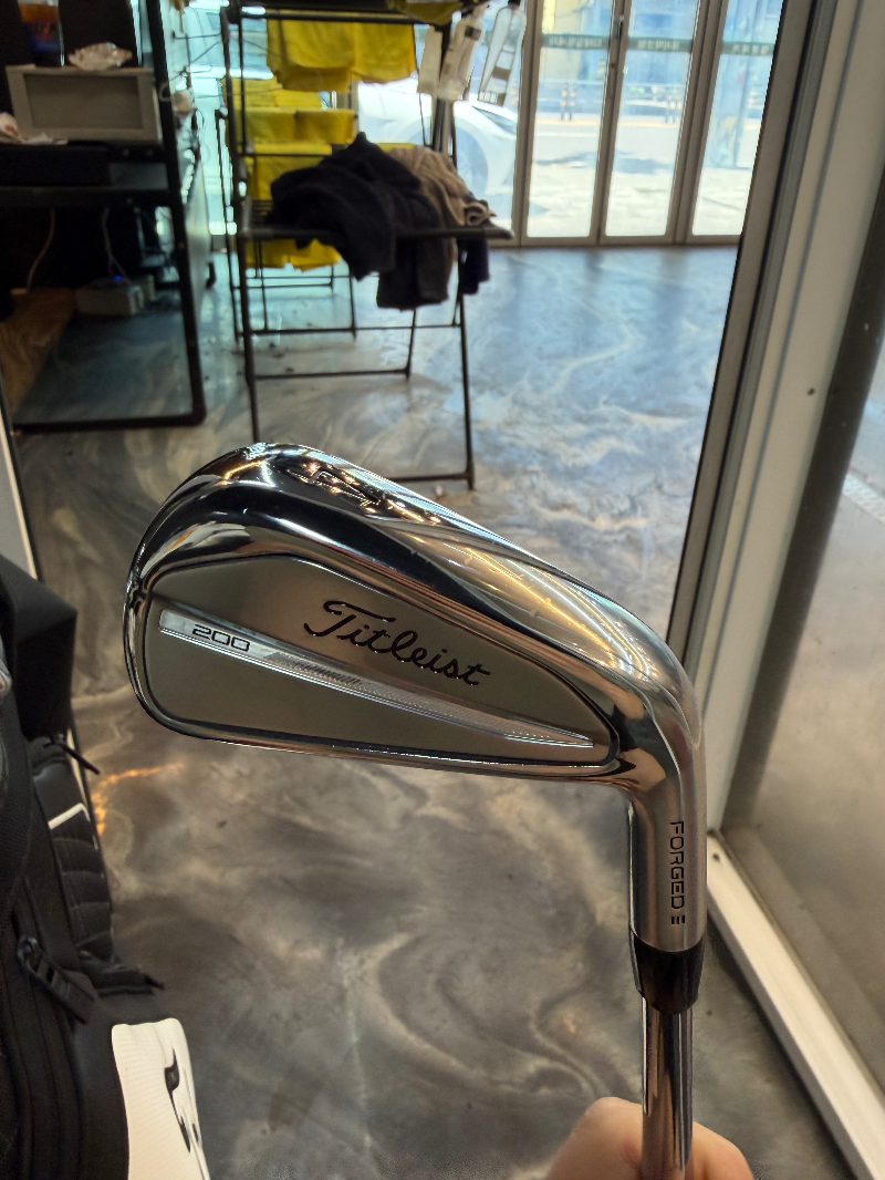 타이틀리스트 T200아이언(4~p)